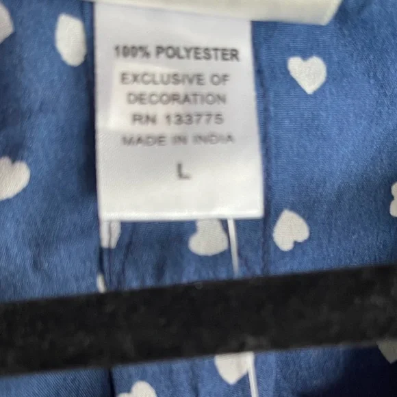 Oh Mamma Women’s Maternity Blue White Heart Pleated Button V Neck Back Tie SZ L - Picture 11 of 12